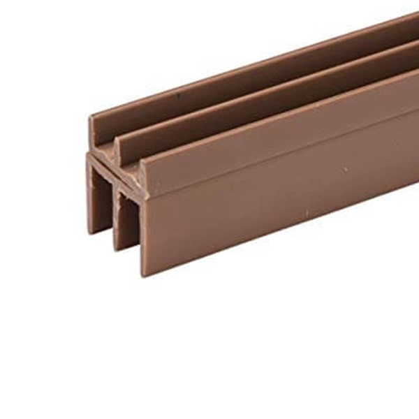72 1/4 plastic track P 8026